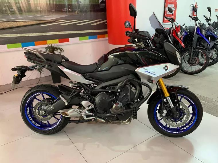 Yamaha MT-09 Preto 1