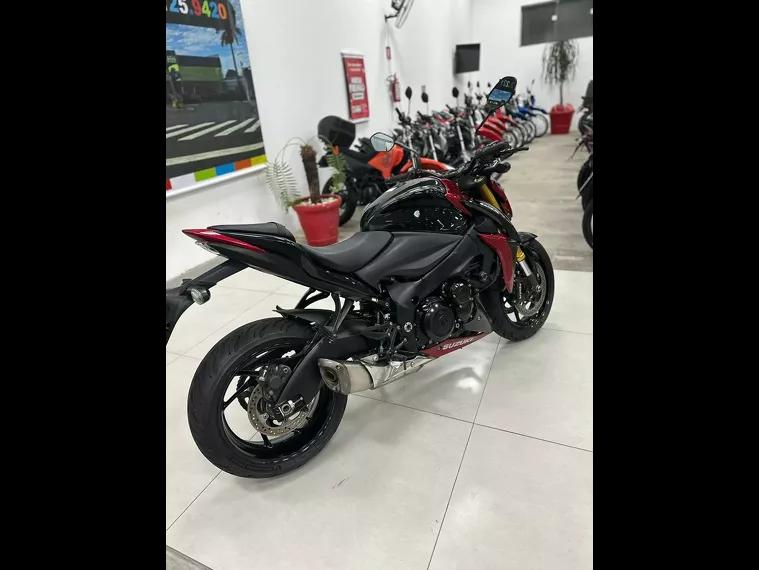 Suzuki GSX-S Preto 14