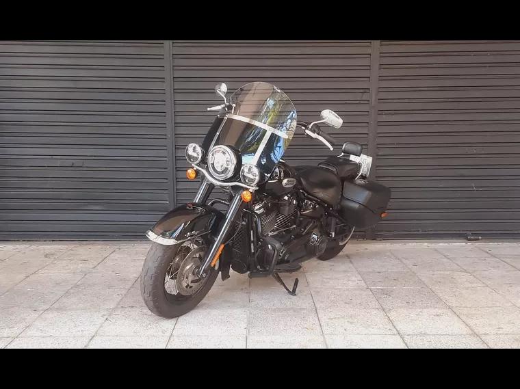 Harley-Davidson Heritage Preto 4