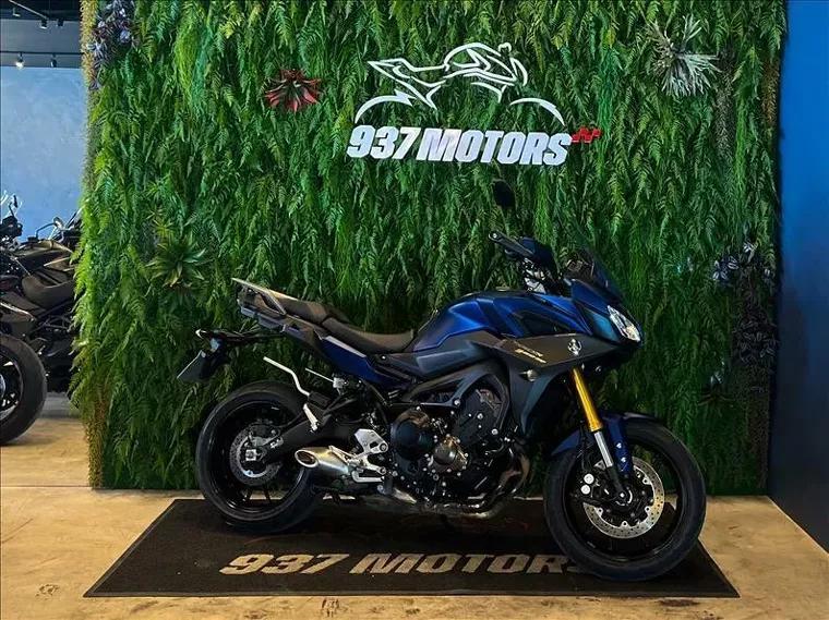 Yamaha MT-09 Azul 1