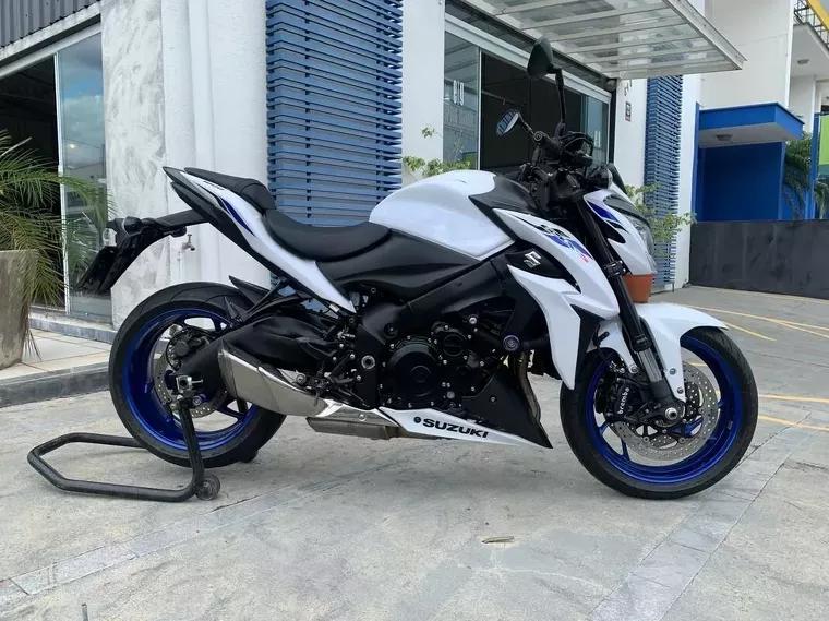 Suzuki GSX-S Branco 3