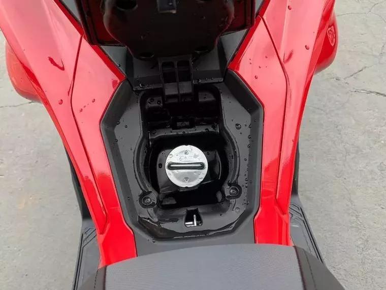 Honda Honda ADV Vermelho 11