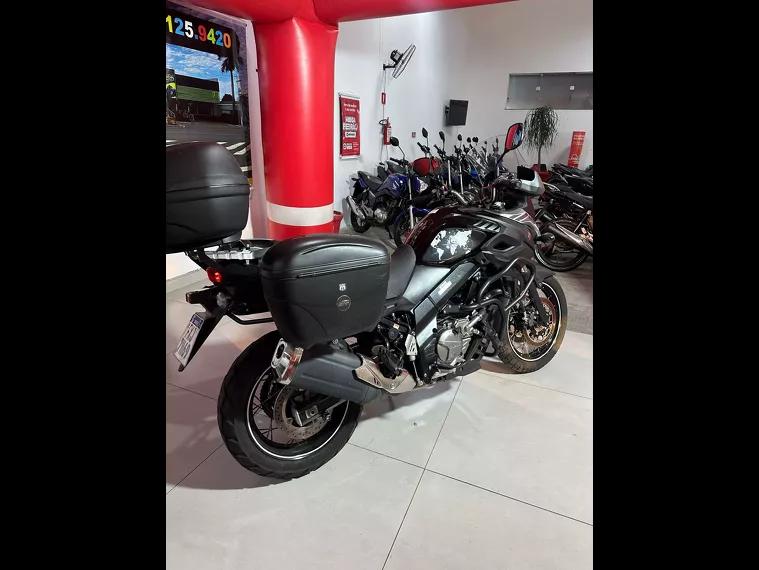 Suzuki V-Strom Preto 2