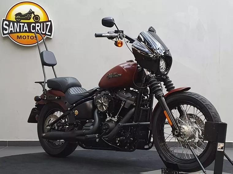 Harley-Davidson Street Bob Vermelho 2