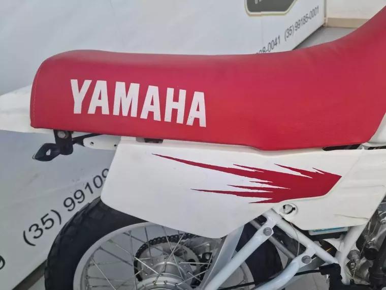 Yamaha DT Vermelho 9