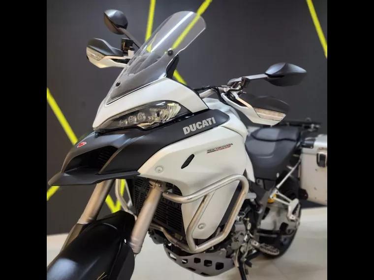 Ducati Multistrada Branco 10