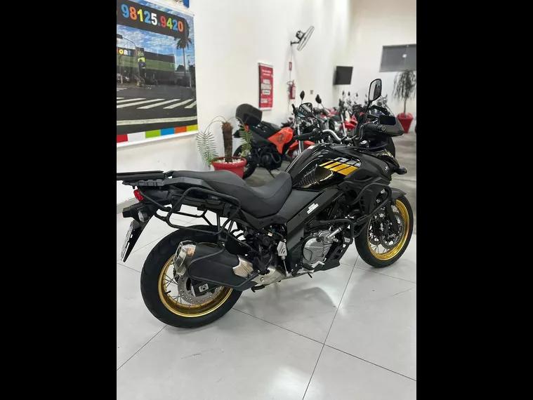 Suzuki V-Strom Preto 9