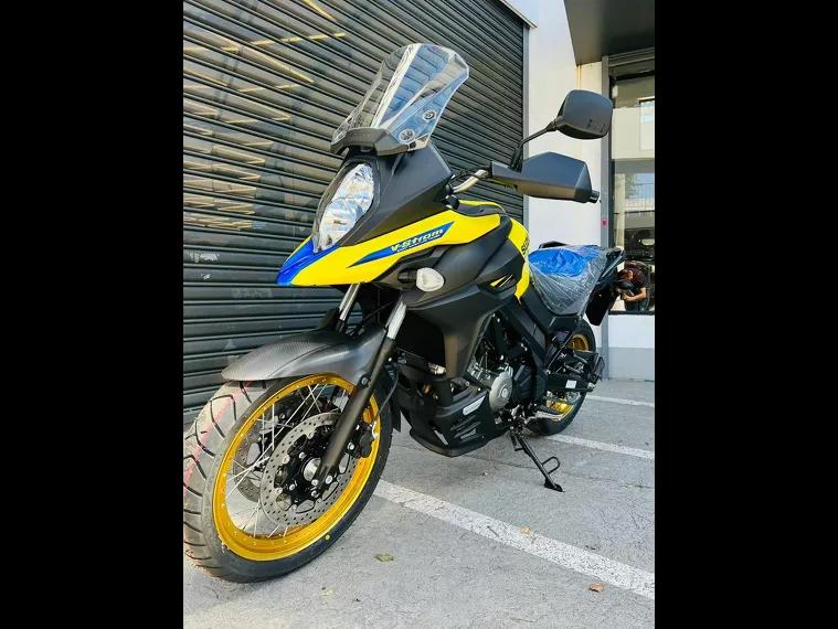 Suzuki V-Strom Amarelo 8