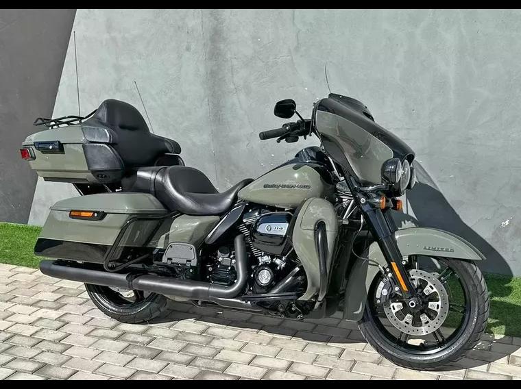 Harley-Davidson Ultra Limited Verde 9