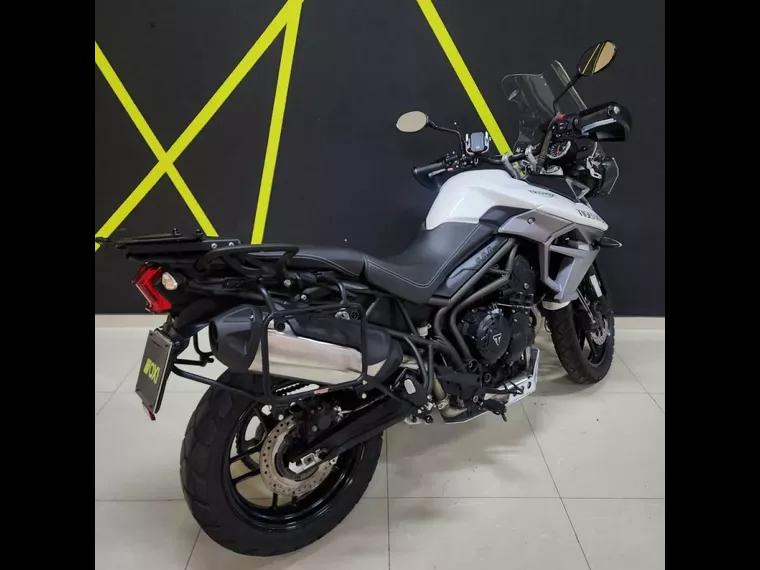 Triumph Tiger 800 Branco 5