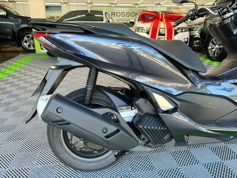 Honda PCX Cinza 11