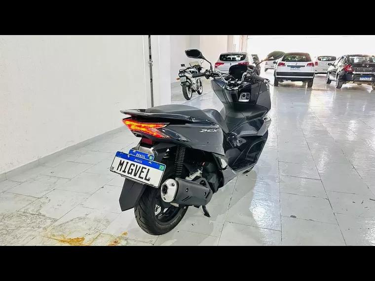 Honda PCX Cinza 7