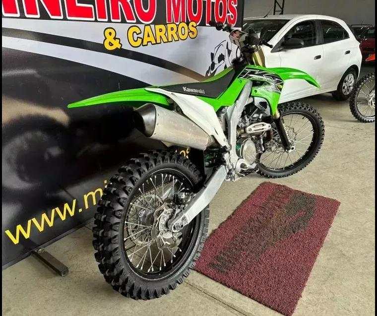 Kawasaki KX Verde 4