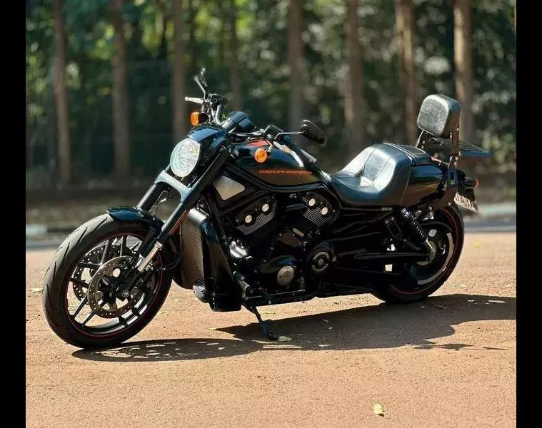 Harley-Davidson V-Rod Preto 4