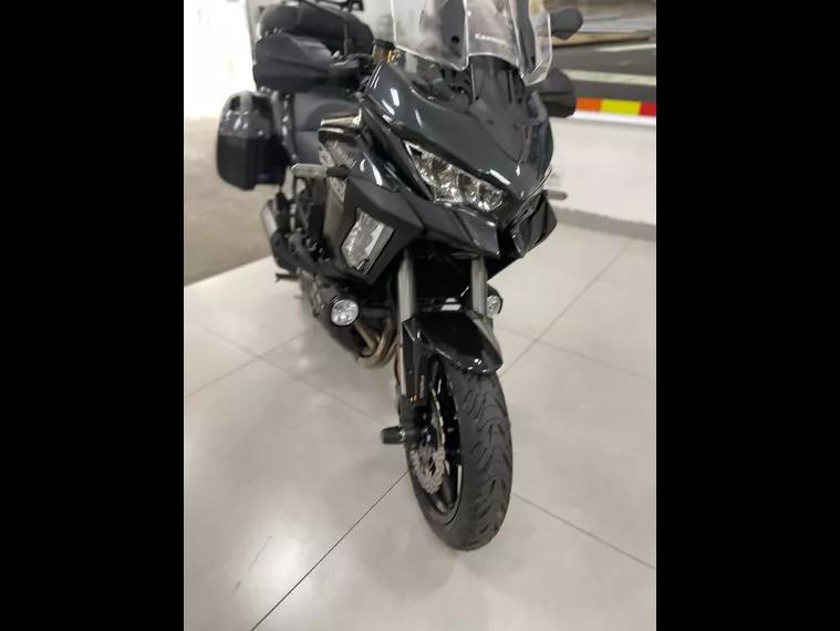 Kawasaki Versys Preto 13