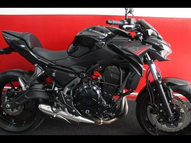 Kawasaki Z 650 Preto 9