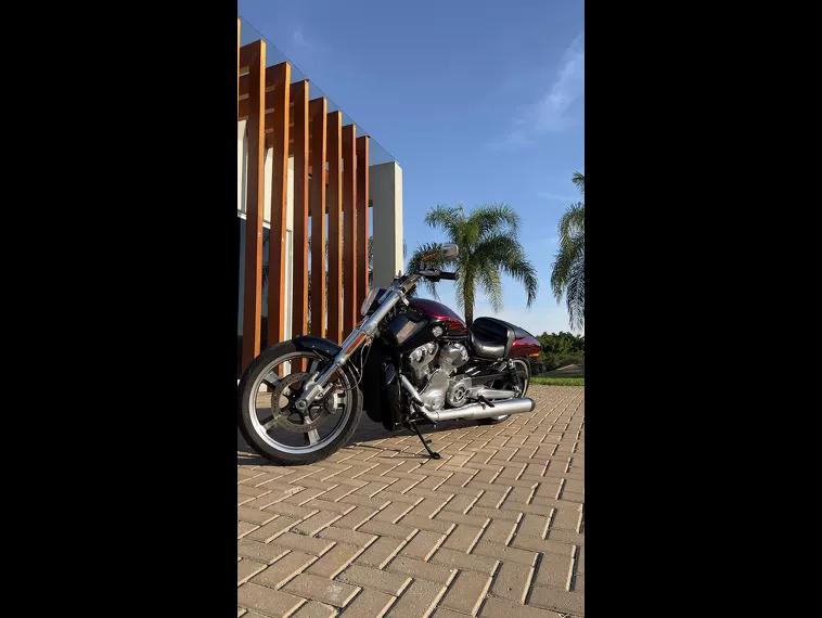 Harley-Davidson V-Rod Vermelho 1