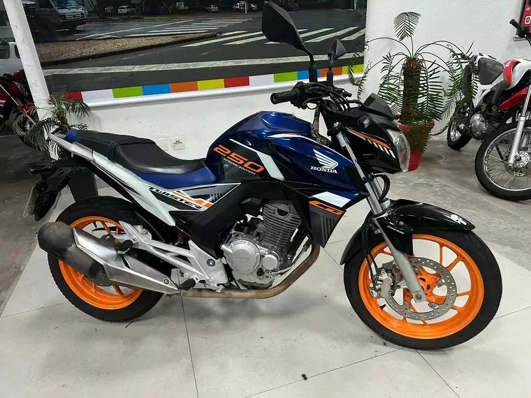 Honda CB Twister Azul 1