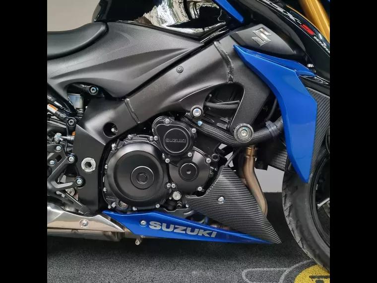 Suzuki GSX-S Azul 8