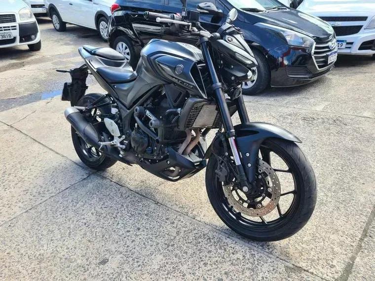 Yamaha MT-03 Preto 7