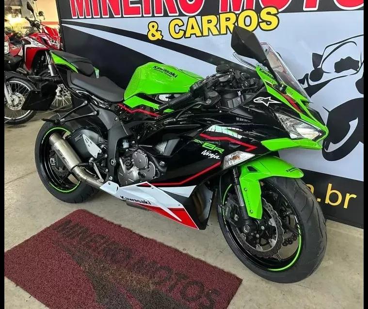 Kawasaki Ninja Verde 3