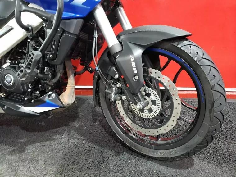 Bajaj Dominar Azul 12