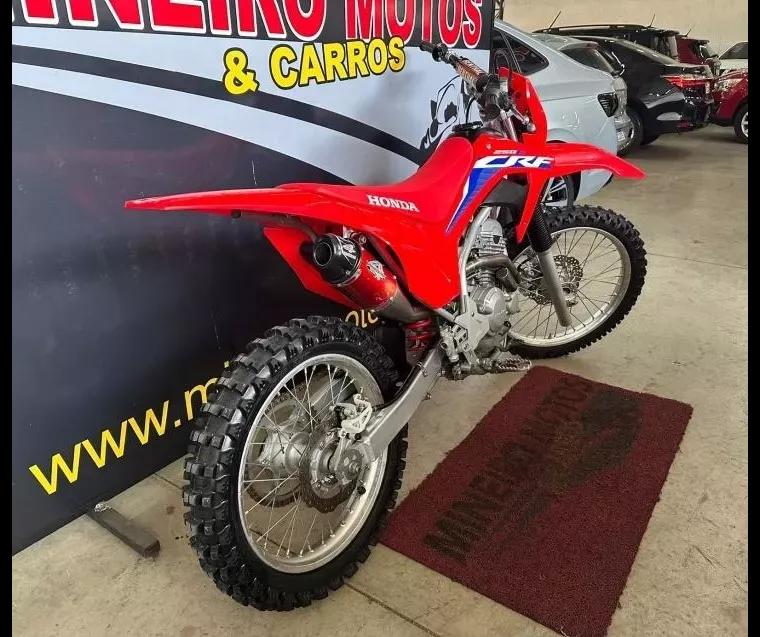 Honda CRF 250 Vermelho 4