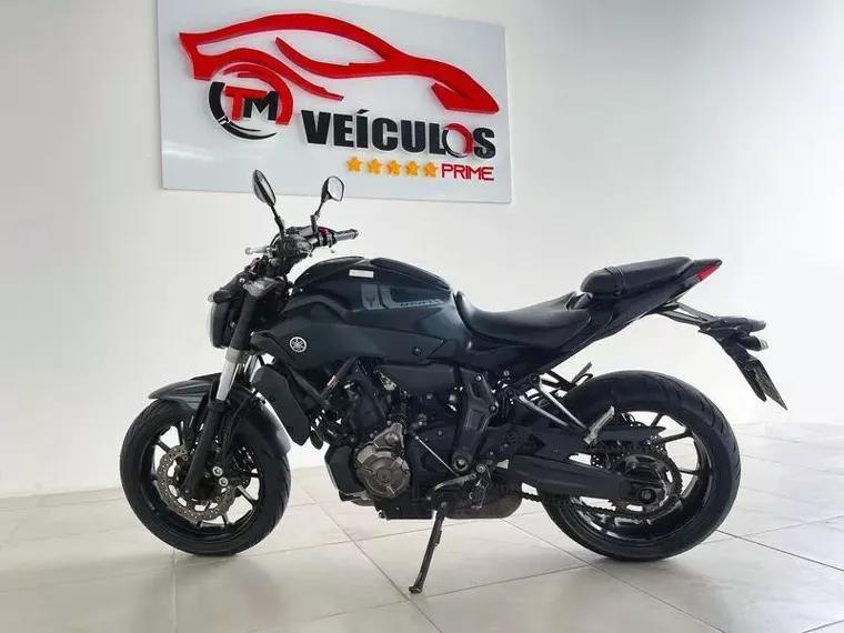 Yamaha MT-07 Preto 3