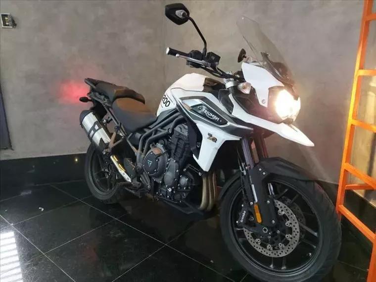 Triumph Tiger 1200 Branco 1