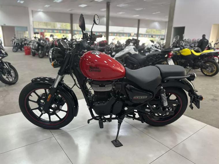 Royal Enfield Meteor Vermelho 15