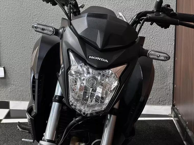 Honda CB Twister Cinza 1