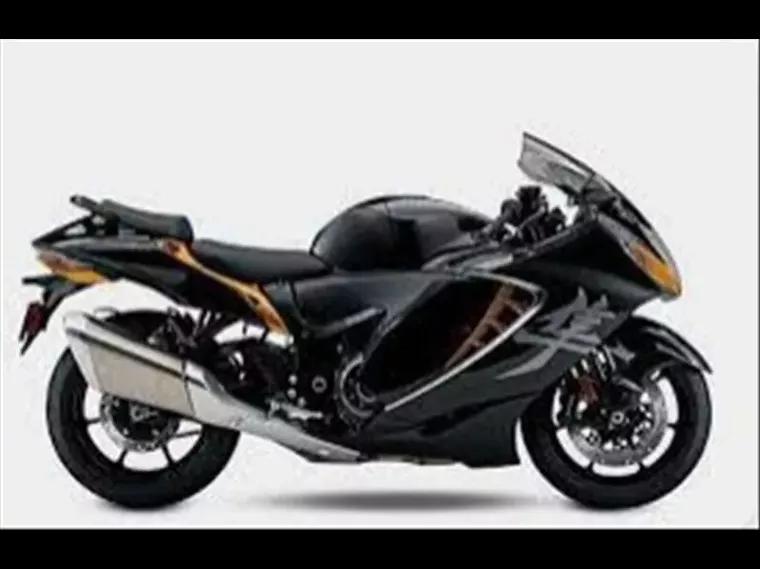 Suzuki GSX Preto 1