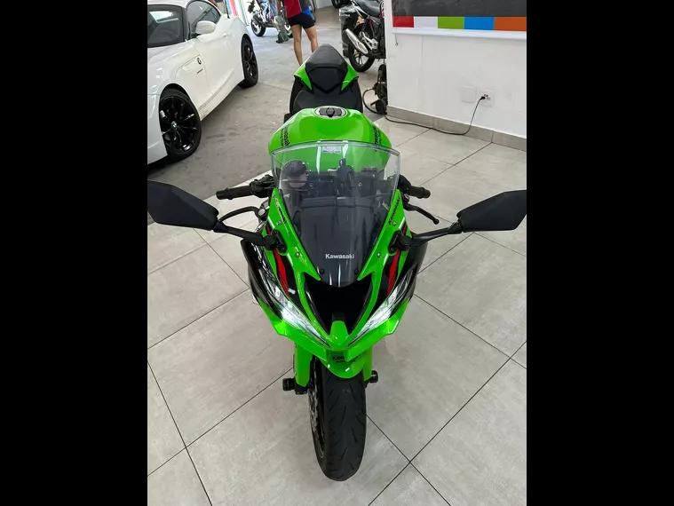 Kawasaki Ninja Verde 8