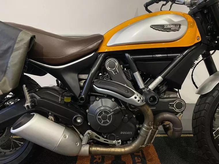 Ducati Scrambler Laranja 2