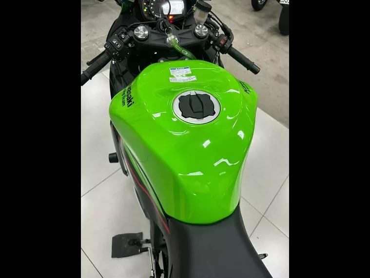 Kawasaki Ninja Verde 10