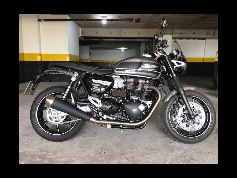 Triumph Speed Twin Prata 1