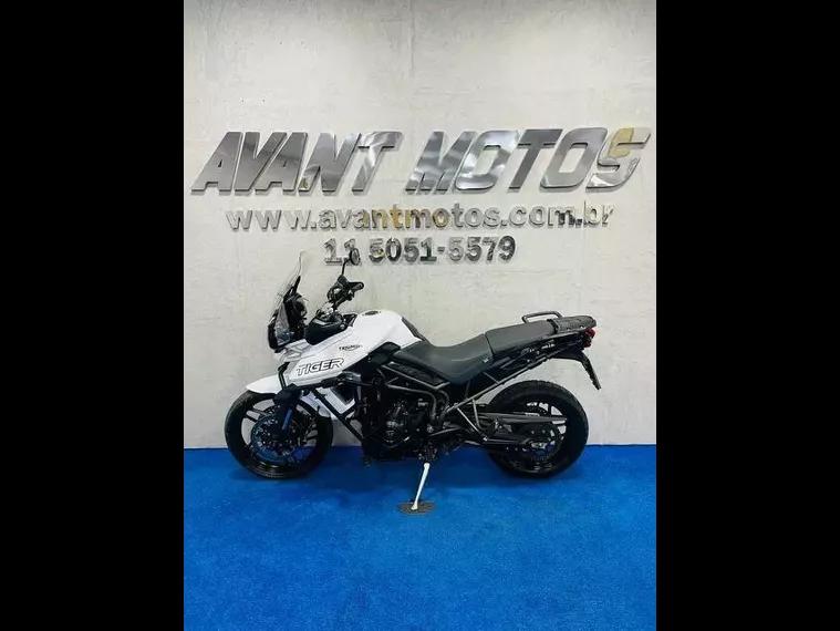 Triumph Tiger 800 Branco 7