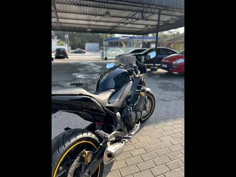 Honda CBR 600 Preto 4