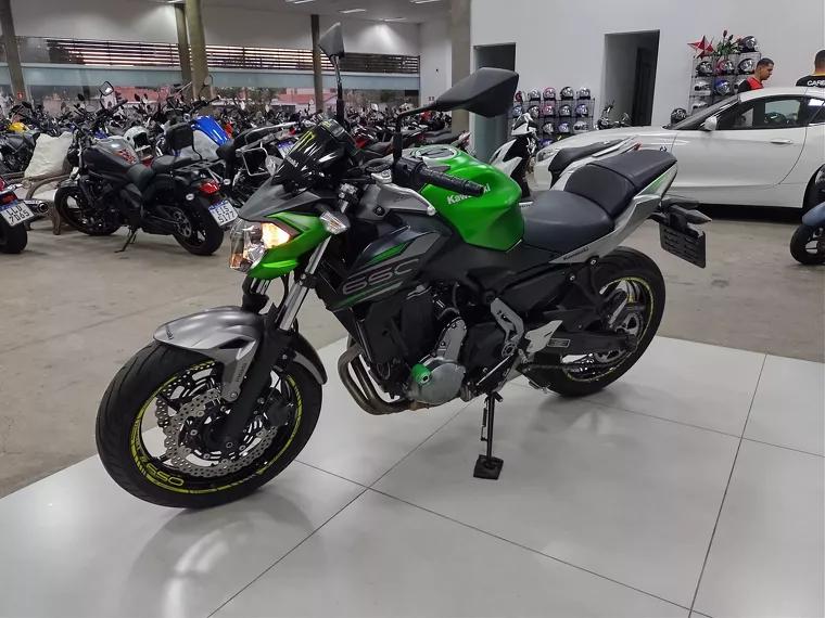 Kawasaki Z 650 Verde 18