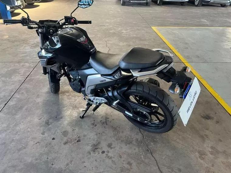 Yamaha Fazer 250 Preto 4