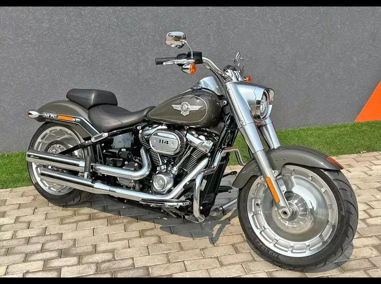 Harley-Davidson Fat Boy Cinza 1