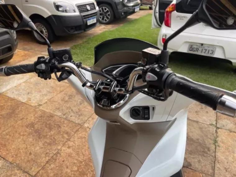 Honda PCX Branco 4