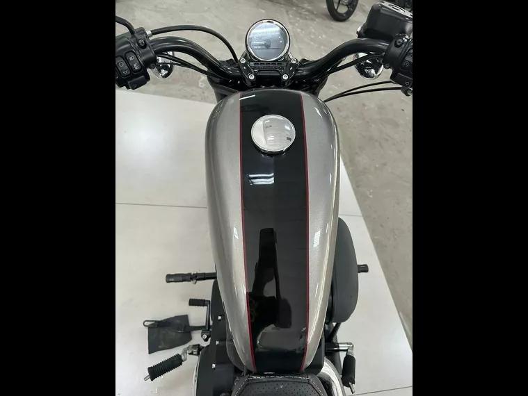 Harley-Davidson Sportster 1200 Cinza 11
