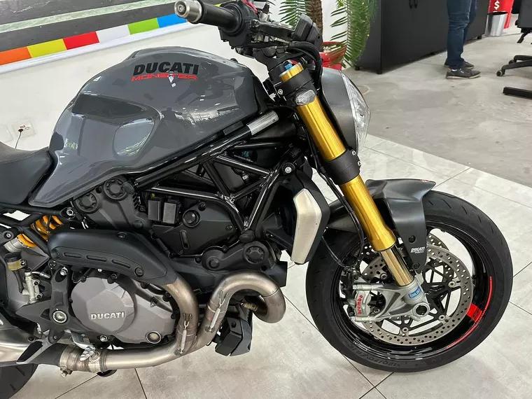 Ducati Monster Cinza 26