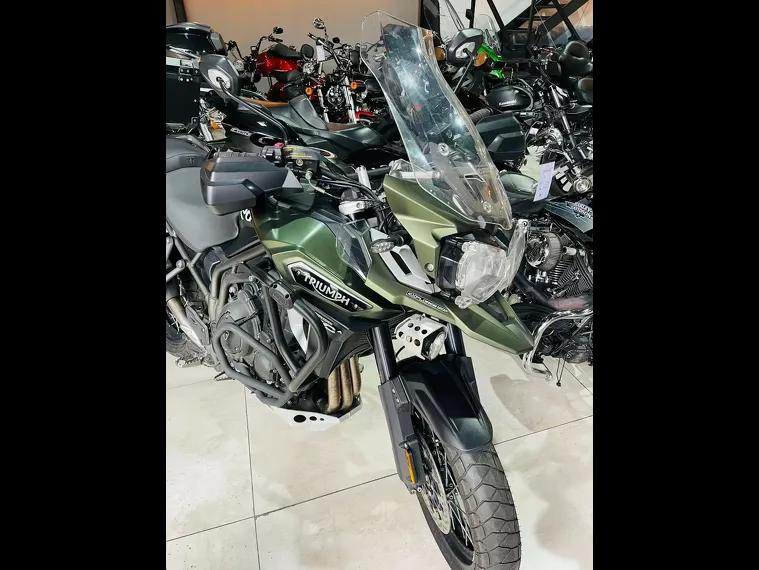 Triumph Tiger 1200 Verde 4