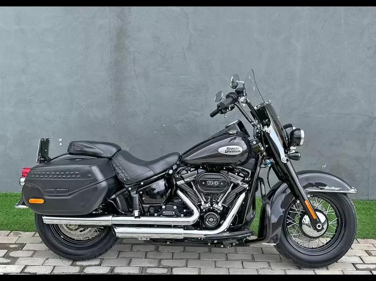 Harley-Davidson Heritage Preto 4