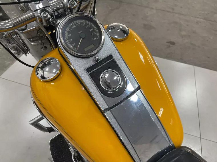 Harley-Davidson Fat Boy Amarelo 12