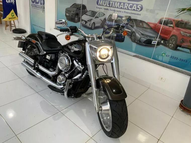 Harley-Davidson Fat Boy Cinza 1