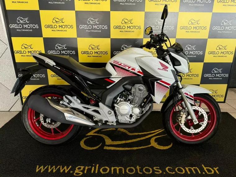 Honda CB Twister Branco 1