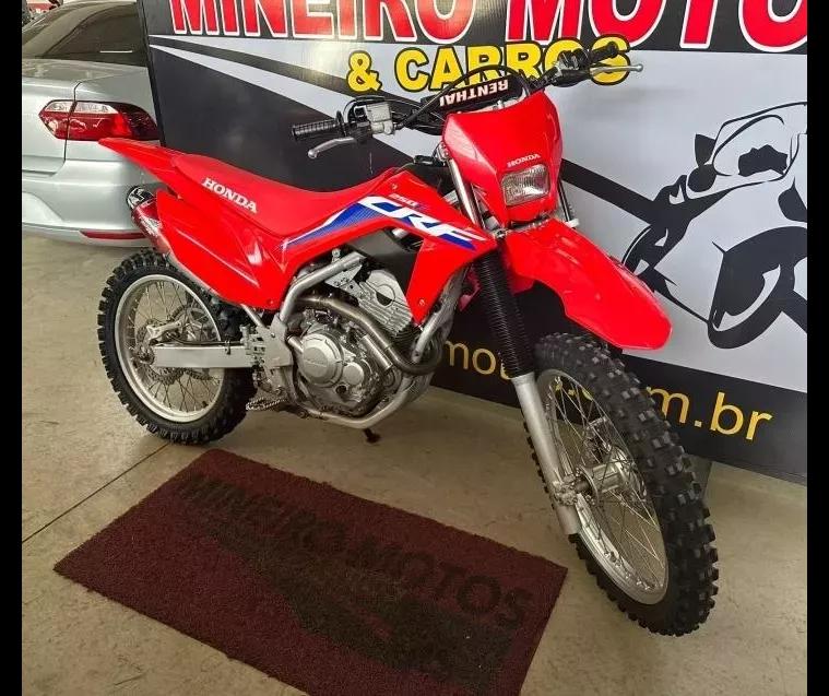 Honda CRF 250 Vermelho 3